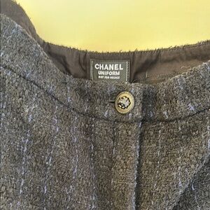CHANEL Black Tweed Trousers with Subtle Blue Fleck